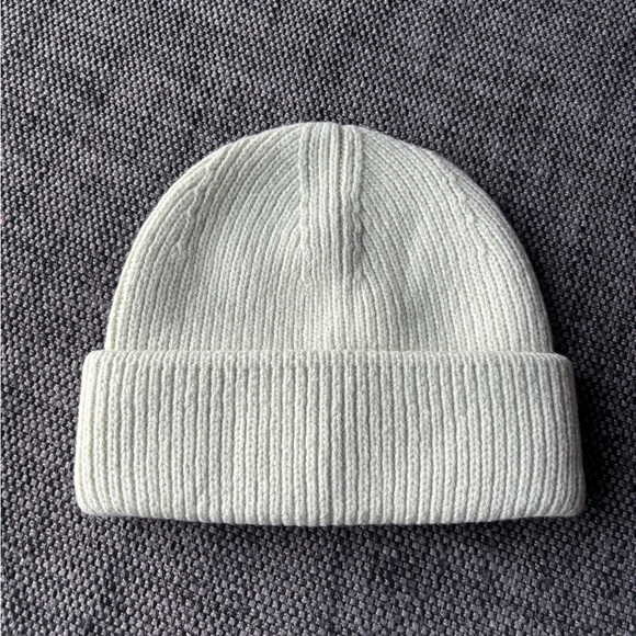 Madewool wool knit beanie NEW - Picture 4 of 4